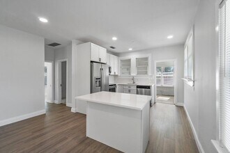 424 53rd St in West Palm Beach, FL - Building Photo - Building Photo