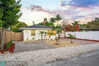 1306 NE 14th Ave in Fort Lauderdale, FL - Building Photo - Building Photo