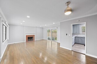 13921 Daphne Ave in Gardena, CA - Building Photo - Building Photo