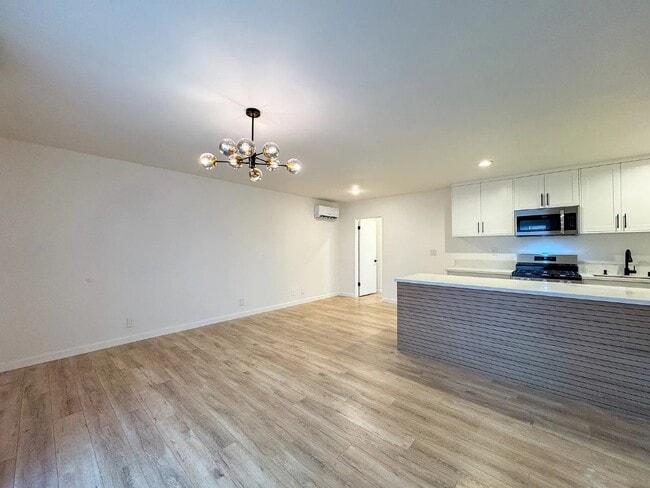 170 E 2nd St in Rialto, CA - Building Photo - Building Photo