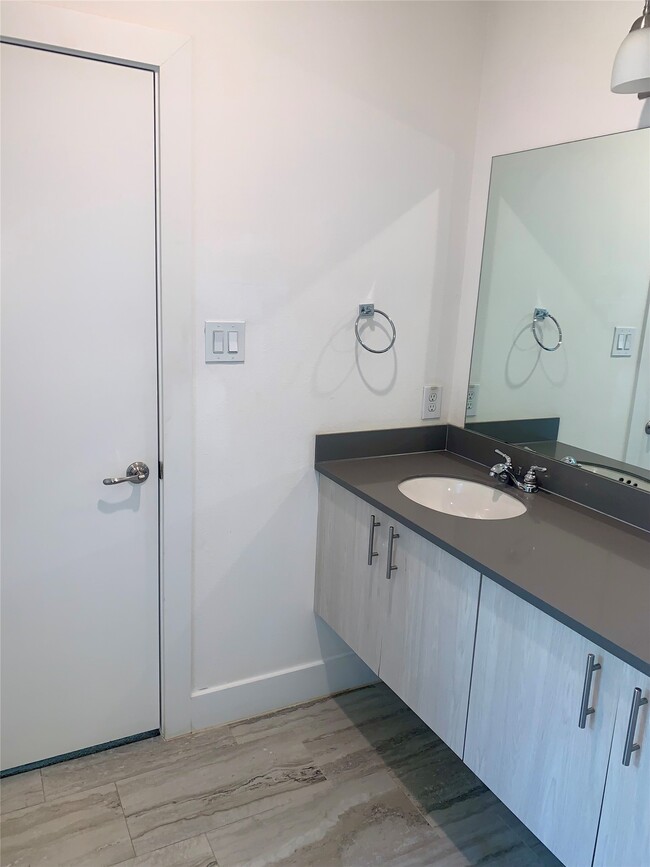 property at 10209 Las Nubes Ave