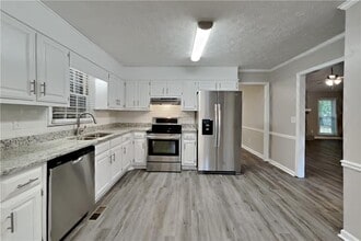 1905 Sidneys Cove in Lawrenceville, GA - Building Photo - Building Photo
