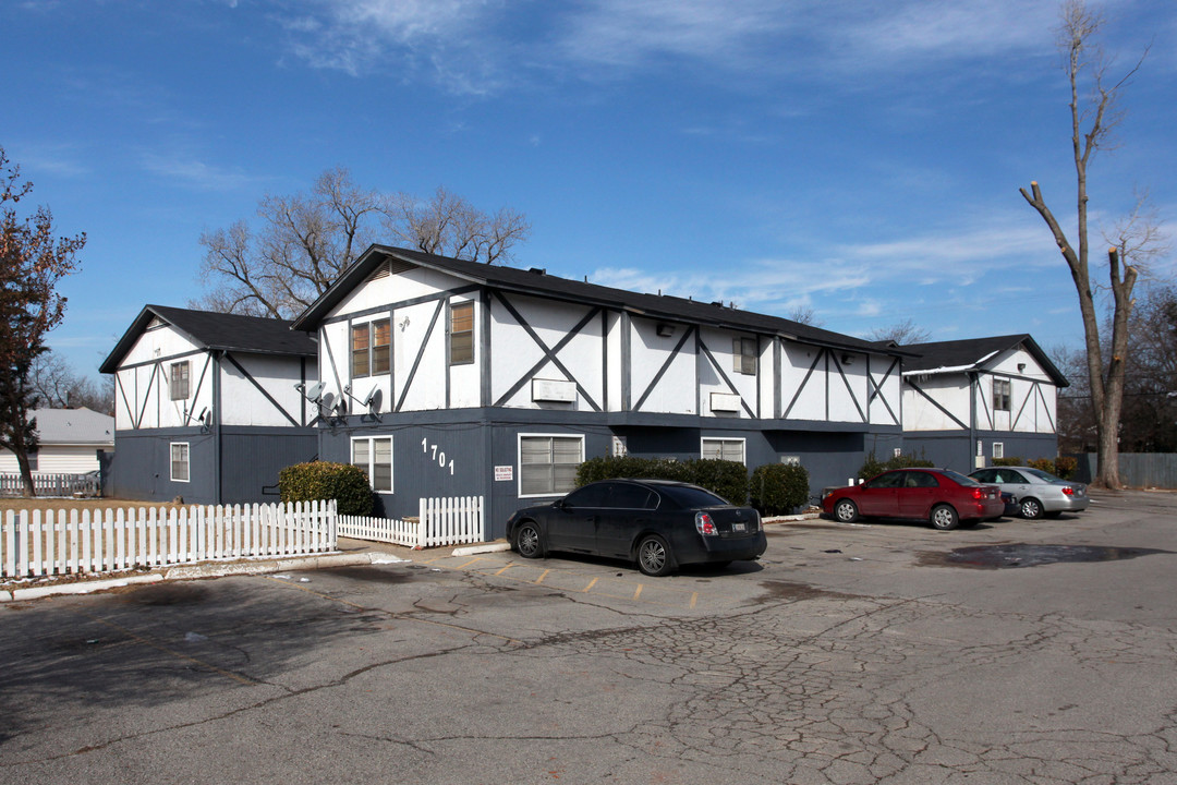 Alpine Apartments in Oklahoma City, OK - Foto de edificio