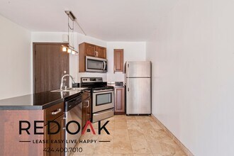 3949 Los Feliz Blvd in Los Angeles, CA - Building Photo - Building Photo