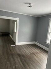 1221 9th St in Rockford, IL - Building Photo - Building Photo