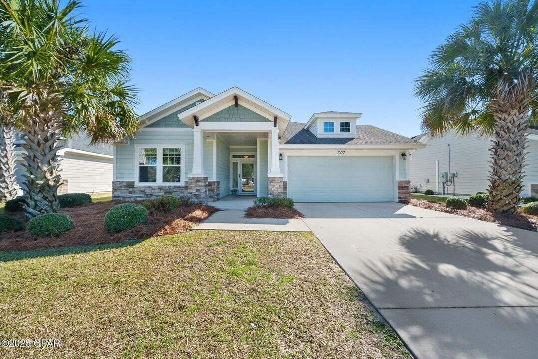 307 Johnson Bayou Dr in Panama City Beach, FL - Building Photo