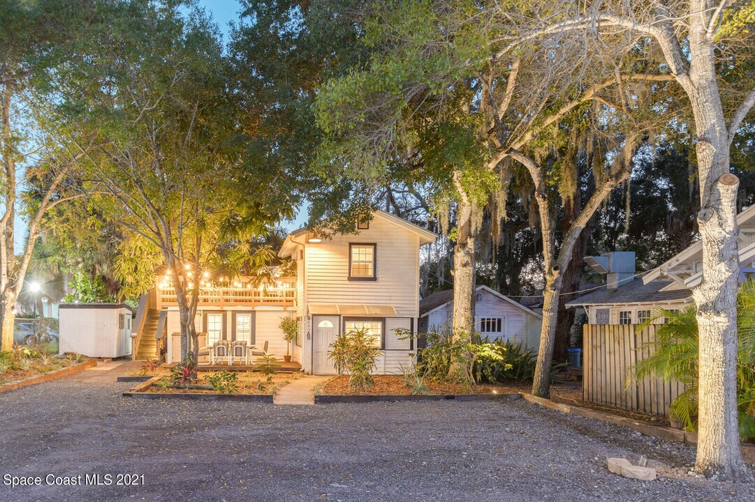 603 E New Haven Ave in Melbourne, FL - Building Photo
