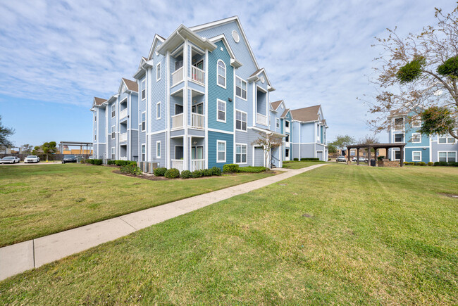 South Bay in Corpus Christi, TX - Foto de edificio - Building Photo