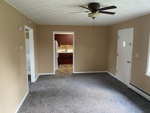 502 S Congress St, Unit 1 in Geneseo, IL - Building Photo - Building Photo