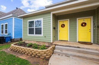 724 W Gandy St in Denison, TX - Building Photo - Building Photo