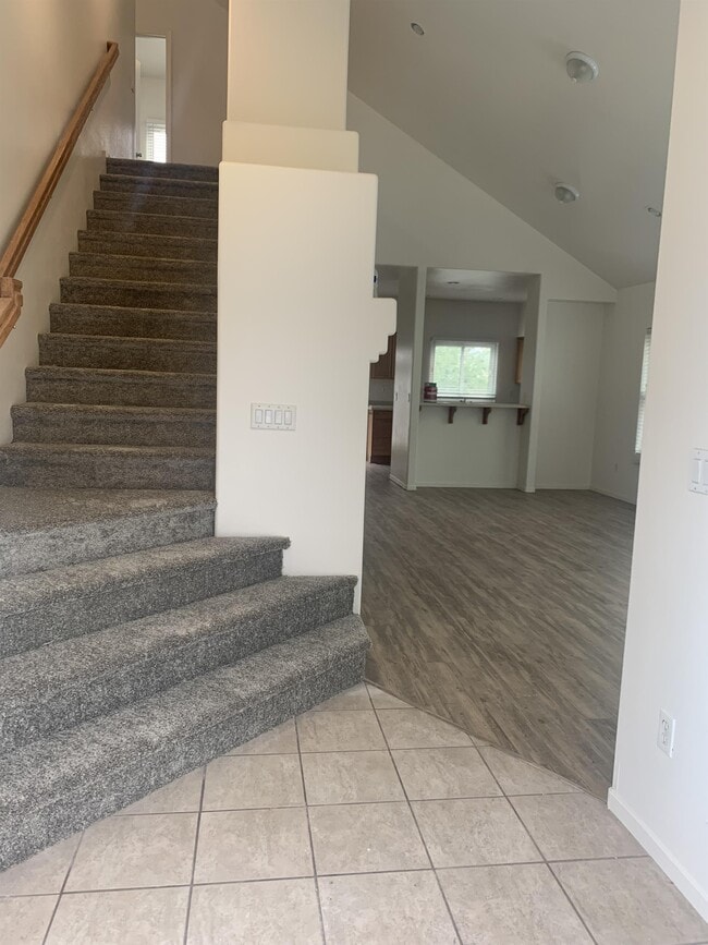5410 Village Meadows Dr in Sparks, NV - Building Photo - Building Photo