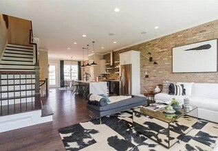 20045 Windalier Wy in Roswell, GA - Building Photo - Building Photo