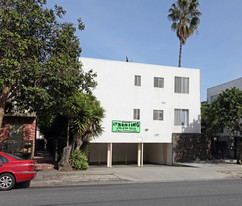 1243 12th St Apartamentos