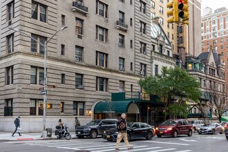 270 West End Ave in New York, NY - Building Photo - Building Photo