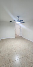 608 Azalea Ave in Fort Pierce, FL - Foto de edificio - Building Photo