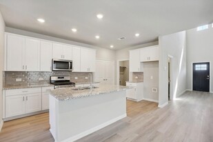 715 Caraway Dr, Unit 7T-101 in McKinney, TX - Building Photo