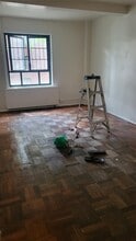 1604 Metropolitan Ave in Bronx, NY - Building Photo - Building Photo