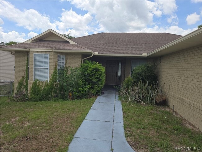 property at 864 W Gleason Pl