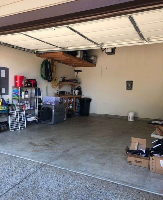 100 NE Oakview Dr in Estacada, OR - Building Photo - Building Photo