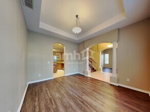 10016 Caroline Park Dr in Orlando, FL - Foto de edificio - Building Photo