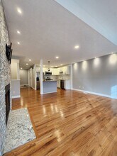 10555 Montgomery Rd, Unit 44 in Montgomery, OH - Foto de edificio - Building Photo