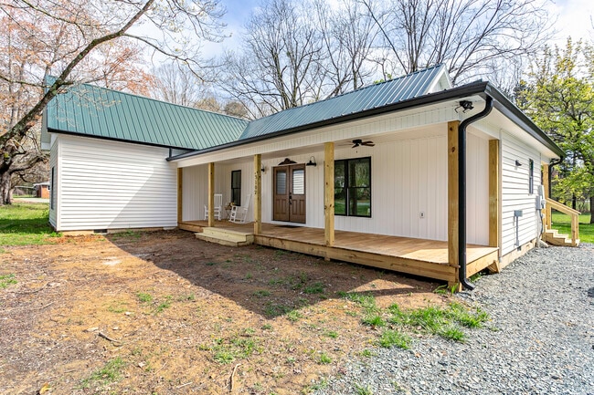 property at 3107 Orange Grove Rd