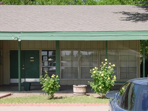 Deming Manor Apartments in Deming, NM - Building Photo