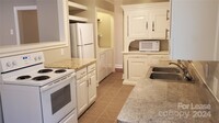 515 Sharview Cir in Charlotte, NC - Building Photo - Building Photo