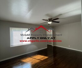 3987 Johnson St in Gary, IN - Building Photo - Building Photo