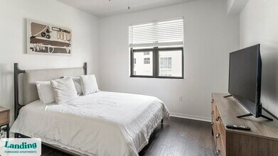 440 NE 4th Ave, Unit 609 in Fort Lauderdale, FL - Building Photo - Building Photo