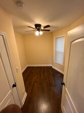 5703 S May St, Unit 1 in Chicago, IL - Foto de edificio - Building Photo