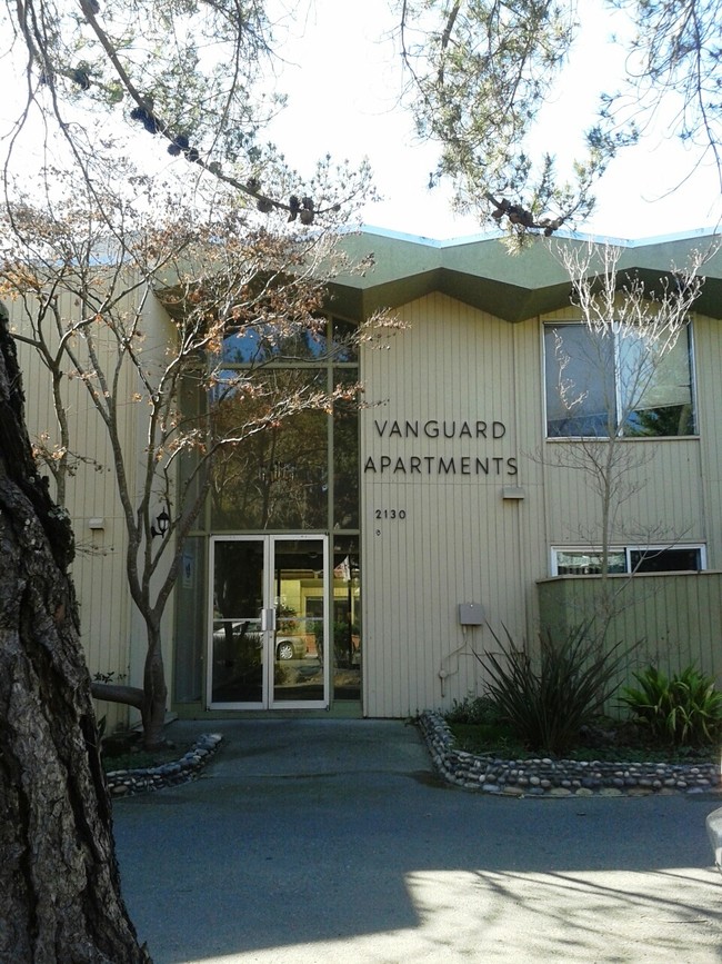 Vanguard Apartments in Moraga, CA - Building Photo - Building Photo