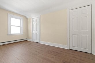 138 Bartlett St in Portsmouth, NH - Building Photo - Building Photo