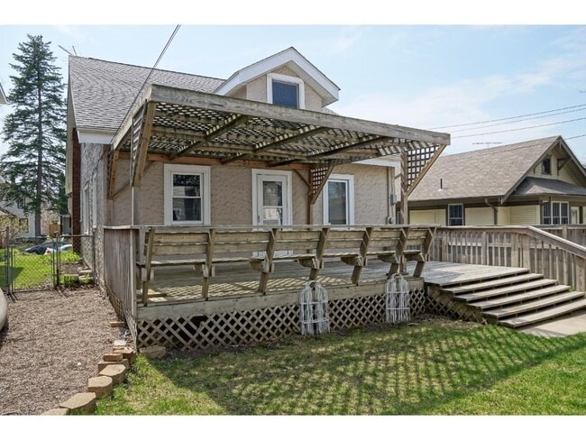 2095 Wellesley Ave, Unit Unit1 in St. Paul, MN - Building Photo - Building Photo