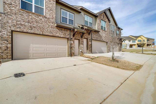 544 Lake Point Dr in Weatherford, TX - Foto de edificio - Building Photo