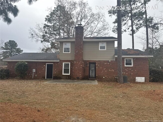 6900 Skyhawk Dr in Fayetteville, NC - Building Photo - Building Photo