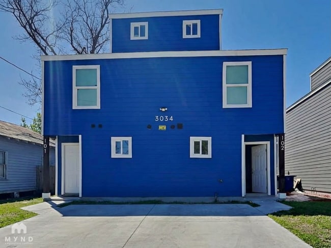 property at 3034 W Salinas