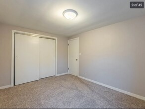 7228 38th Pl in Lyons, IL - Foto de edificio - Building Photo