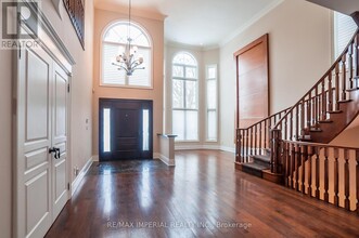 23 MacKay Dr in Richmond Hill, ON - Building Photo - Building Photo