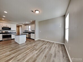 2446 Creek Bank Dr in Columbus, IN - Building Photo - Building Photo