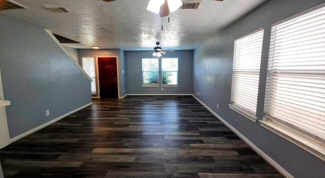 property at 1213 Ruthven St