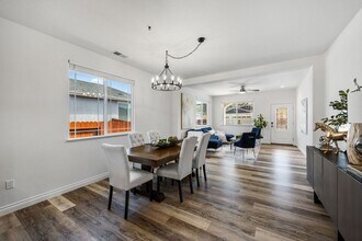 19013 Alpine Walk Ct in Reno, NV - Building Photo - Building Photo