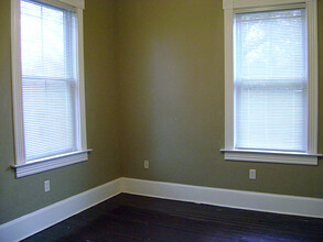 2010 Habersham St in Savannah, GA - Building Photo - Building Photo