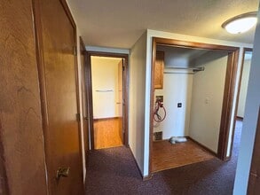 1901 Sand Dollar Dr in Warsaw, IN - Building Photo - Building Photo