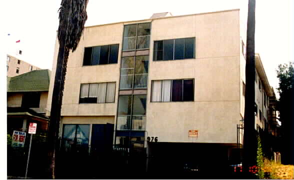 976 Arapahoe St in Los Angeles, CA - Foto de edificio - Building Photo