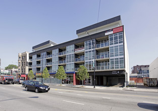 Lincoln Park Lofts in Chicago, IL - Building Photo - Building Photo