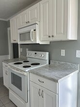 63 2nd St in Plainfield, CT - Building Photo - Building Photo