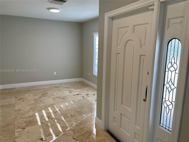 3191 Ohio St in Miami, FL - Building Photo - Building Photo