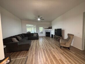 431 Spicewood Trl in Centerton, AR - Building Photo - Building Photo