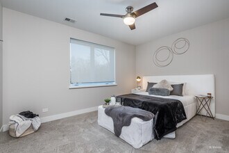 4938 Beau Bien Blvd, Unit 2c in Lisle, IL - Foto de edificio - Building Photo